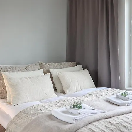 Appartement Cozy Rooftop By Booklapland